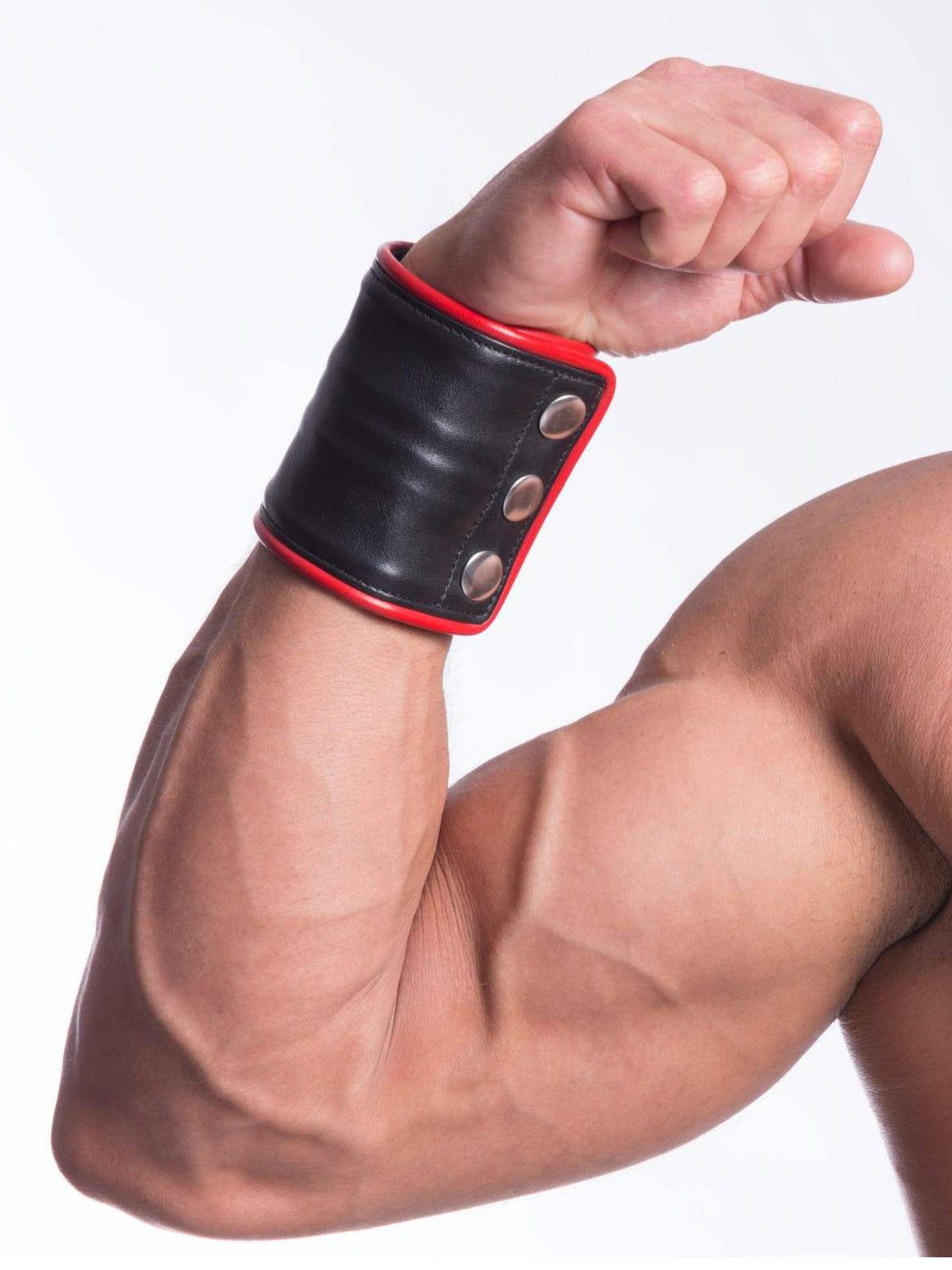 ZIPPER WRIST WALLET - FullKit.com