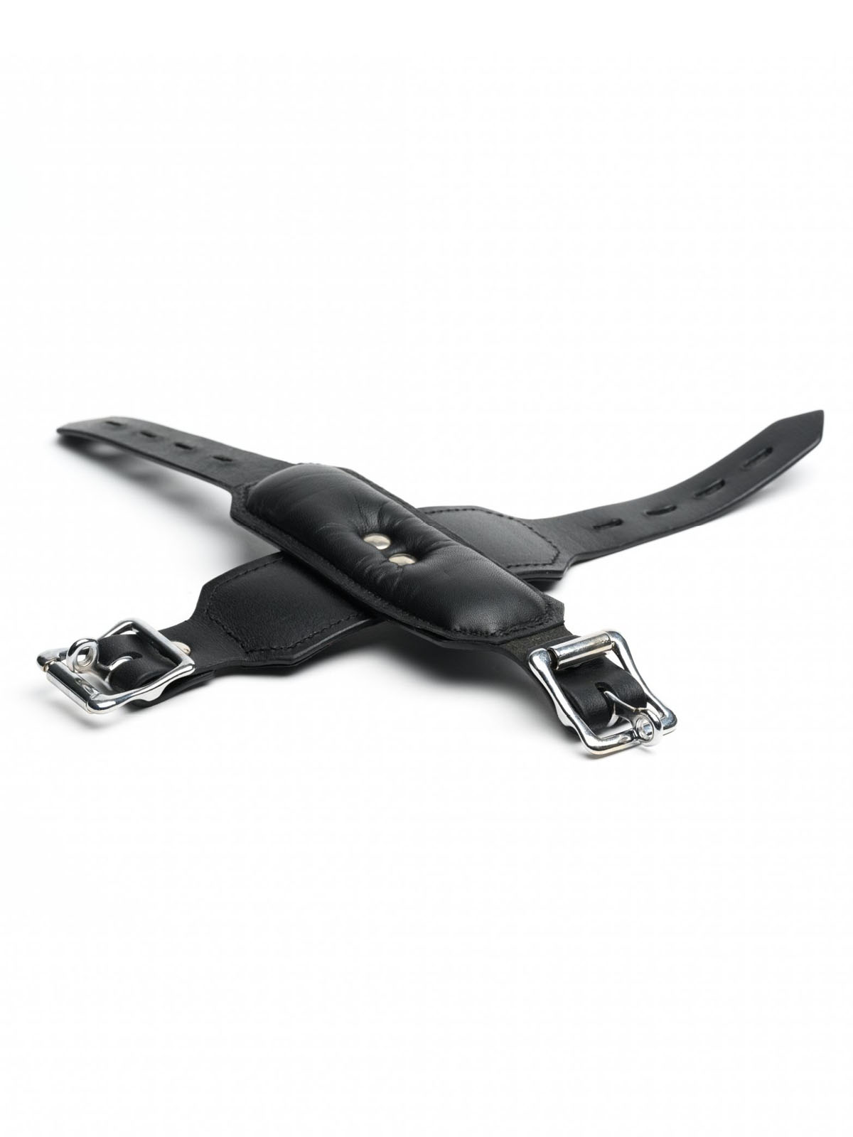 LOCKING LEATHER RESTRAINTS - FullKit.com