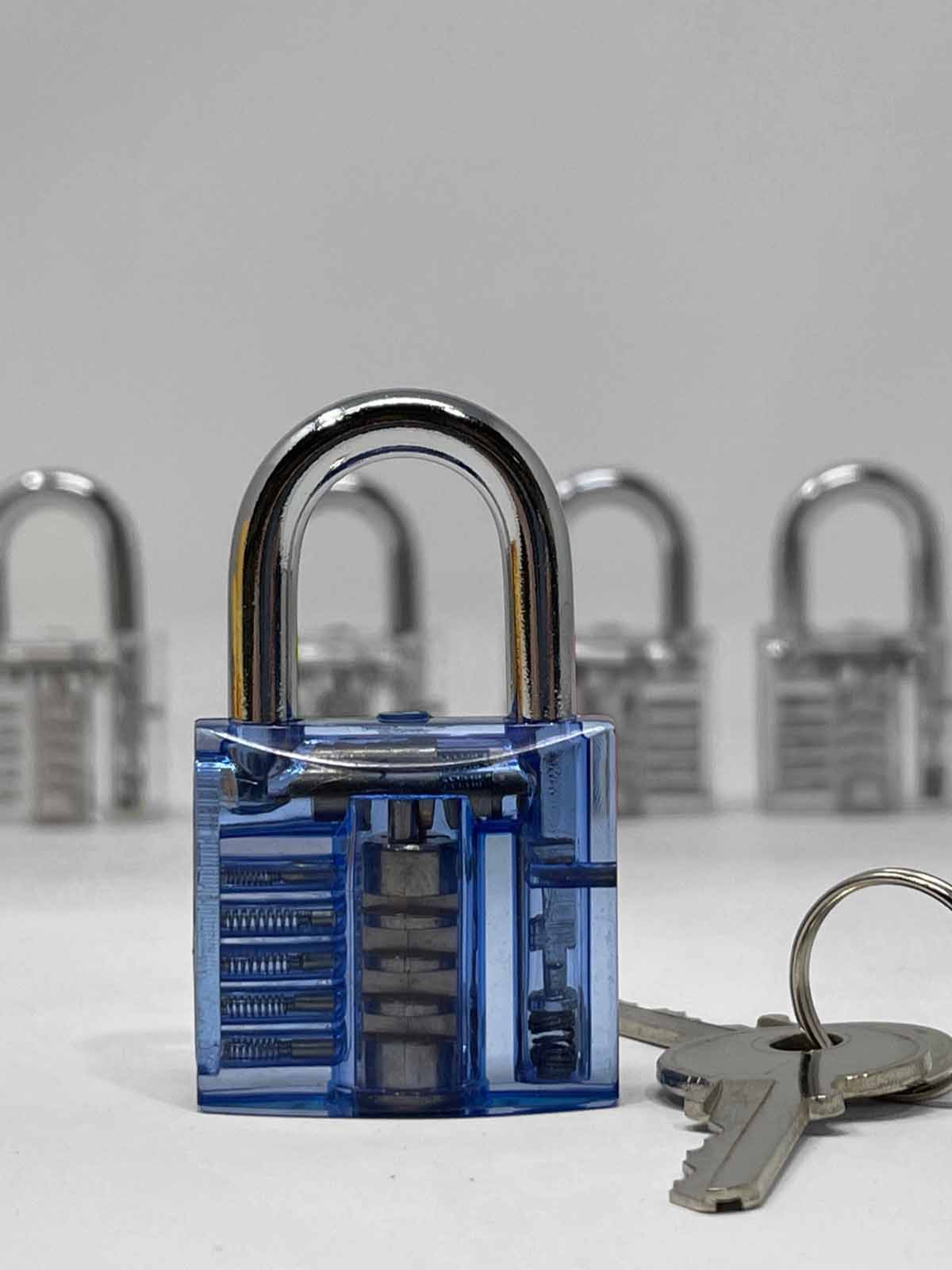 SLAVE CHAIN WITH BLUE LOCK  - FullKit.com