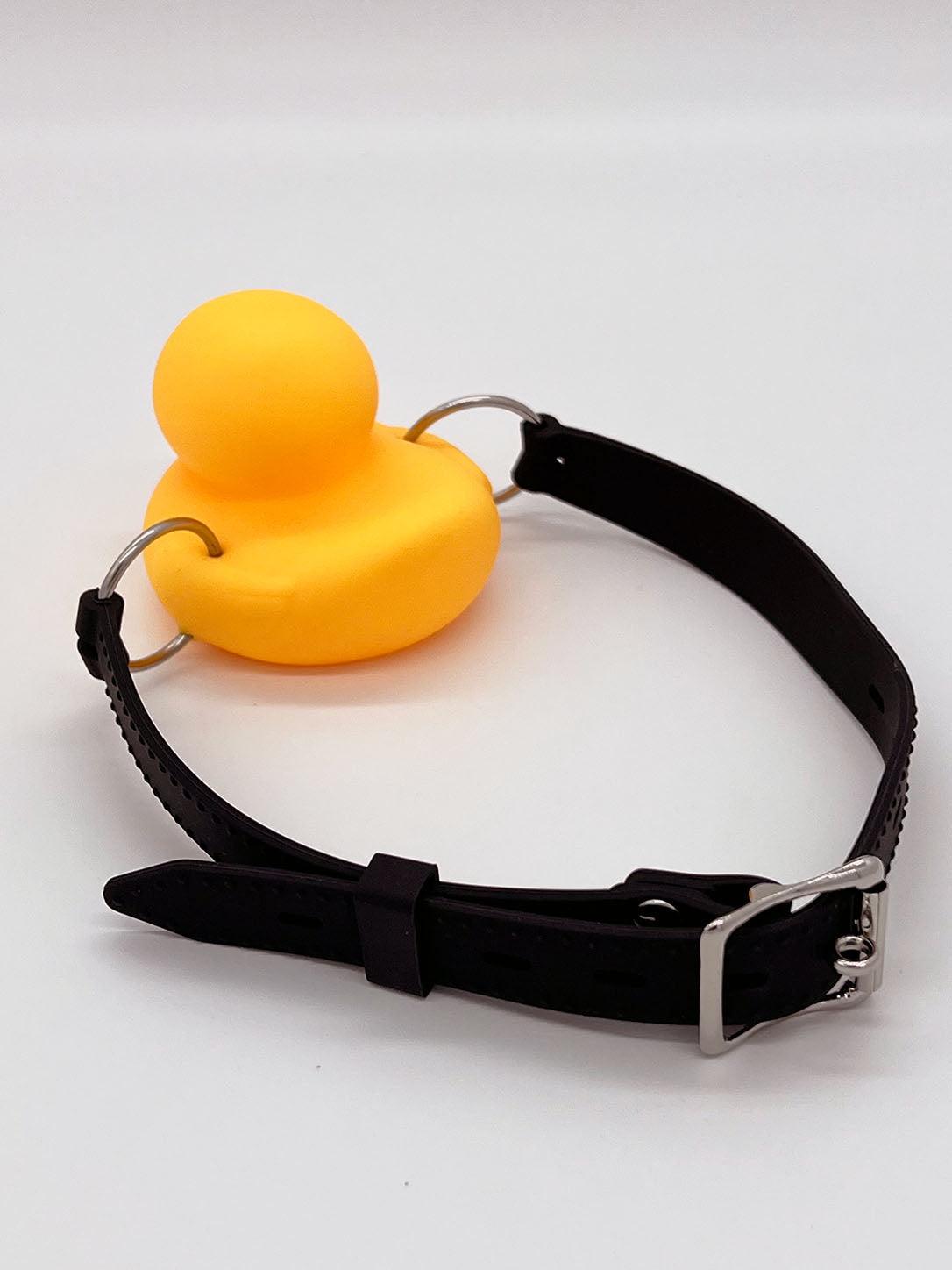 LOCKING SILICONE RUBBBER DUCKY GAG - FullKit.com