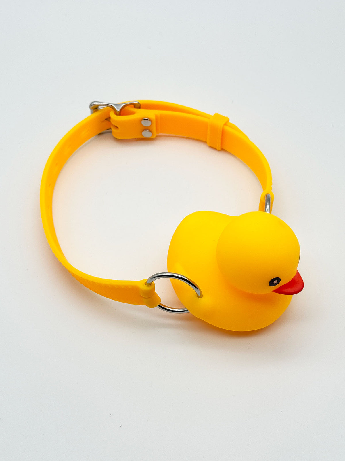 LOCKING SILICONE RUBBER DUCKY GAG YELLOW STRAP EDITION FRONT - FullKit.com