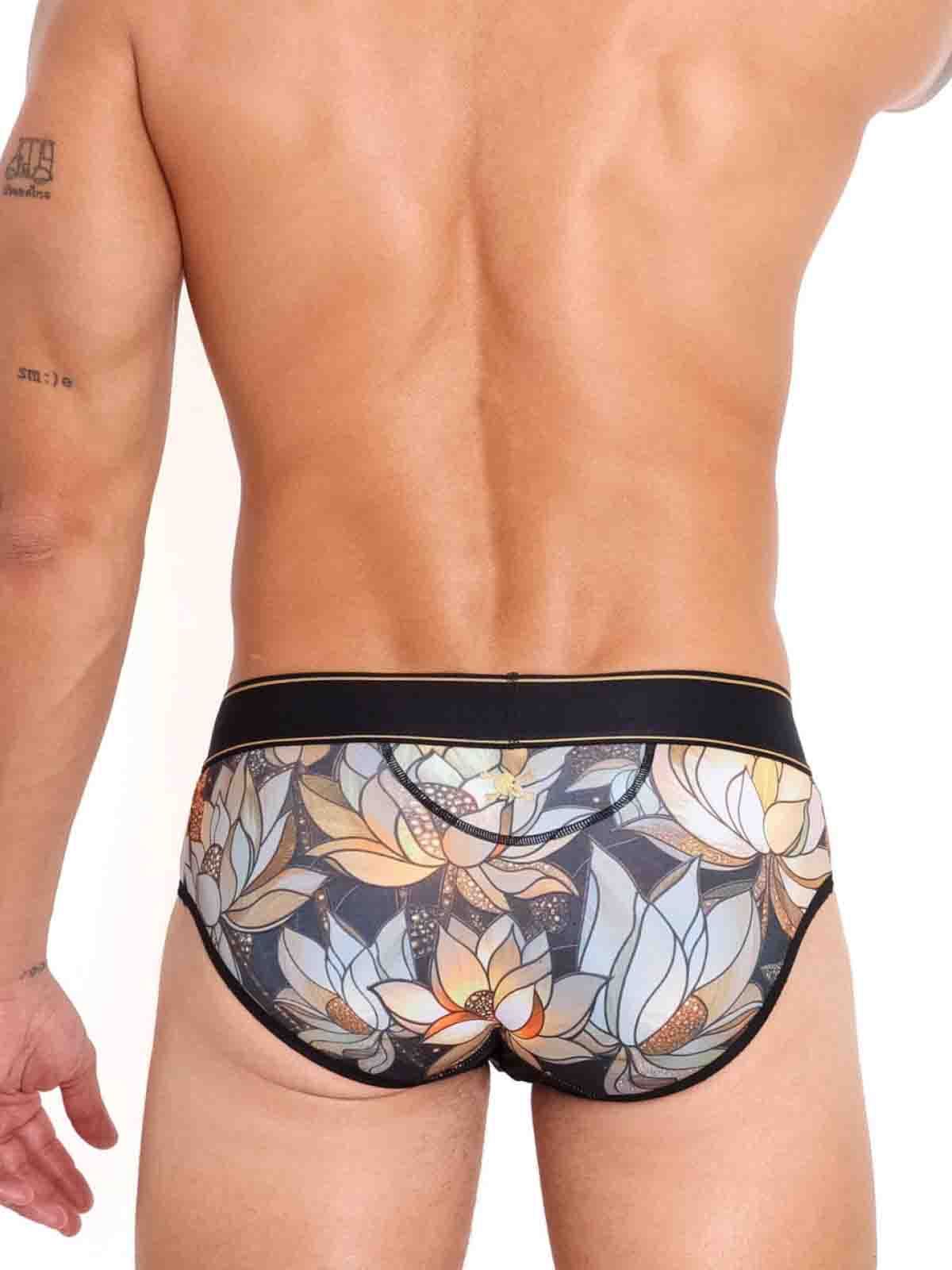 SKULL AND BONES STAINED GLASS LOTUS BRIEF  - FullKit.com