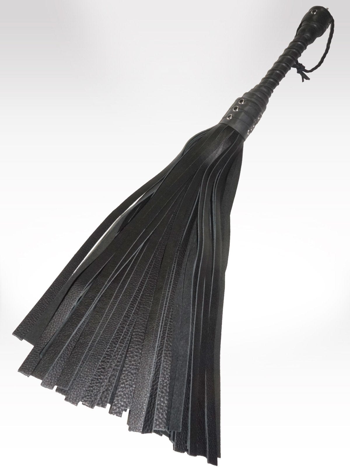 THE MASTER COWHIDE FULL-SIZE FLOGGER